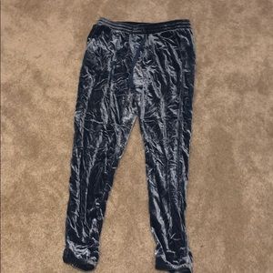 Blue velvet joggers